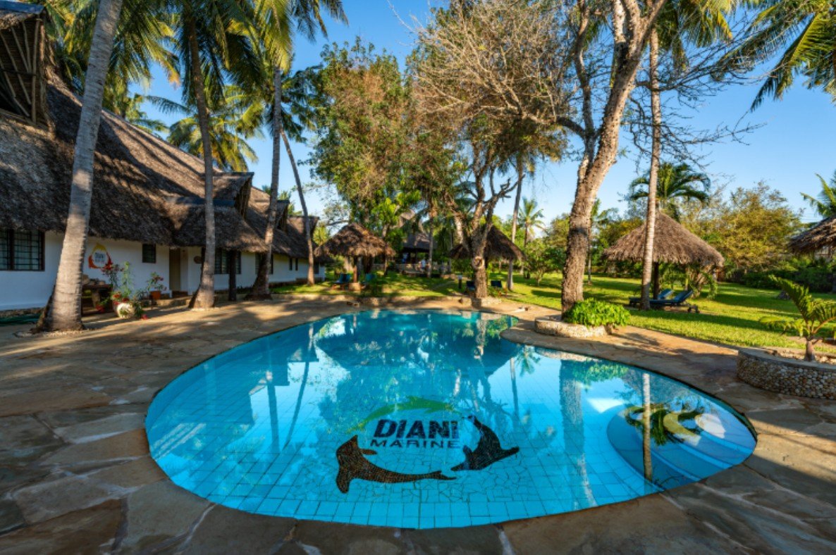 La piscine du Divers Village